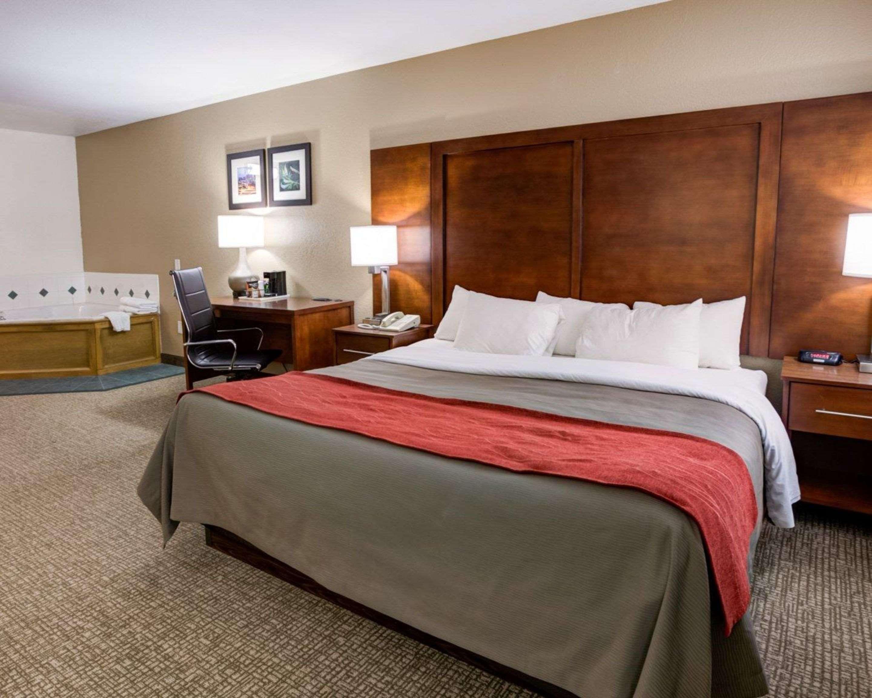 Hotel Comfort - Liberty Kearney